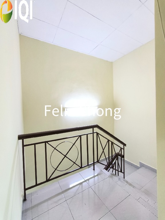 Taman Pulai Indah Double Storey Terrace,Skudai,Unblock View,Renovated image