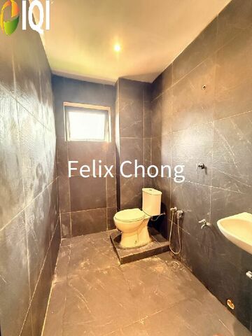 Bandar Selesa Jaya Low Cost Flat,Renovated,Skudai,Level 4,Full Loan image