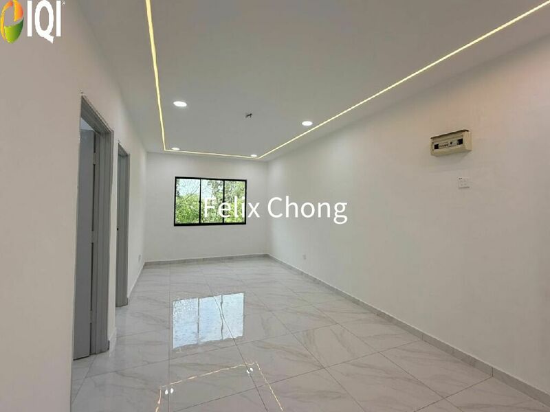 Taman Desa Kempas Low Cost Flat,,Johor Bahru,Level 4,Renovated