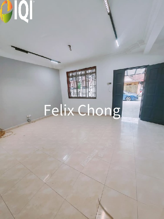 Bandar Indahpura 2 Sty Endlot,Jalan Melati,Kulai,Renovated,Medium Cost image