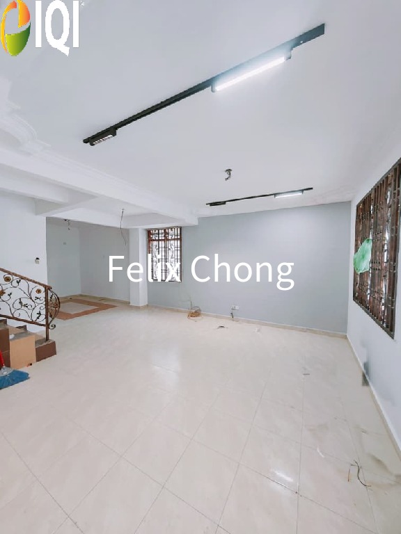 Bandar Indahpura 2 Sty Endlot,Jalan Melati,Kulai,Renovated,Medium Cost image