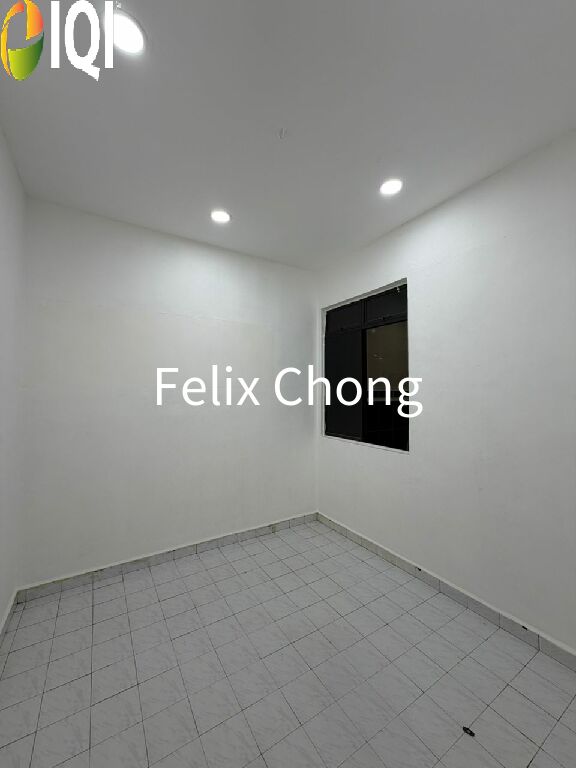 Taman Puteri Wangsa 1 Sty Terrace,Jalan Keris,Ulu Tiram,Renovated,Extend image