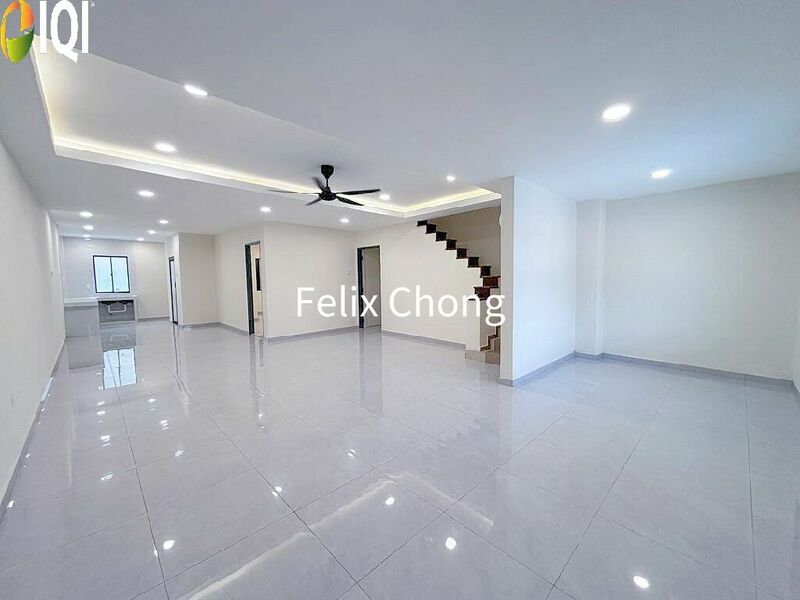 Taman Skudai Baru 2 Sty Terrace,Jalan Hang Kasturi,Skudai,Renovated