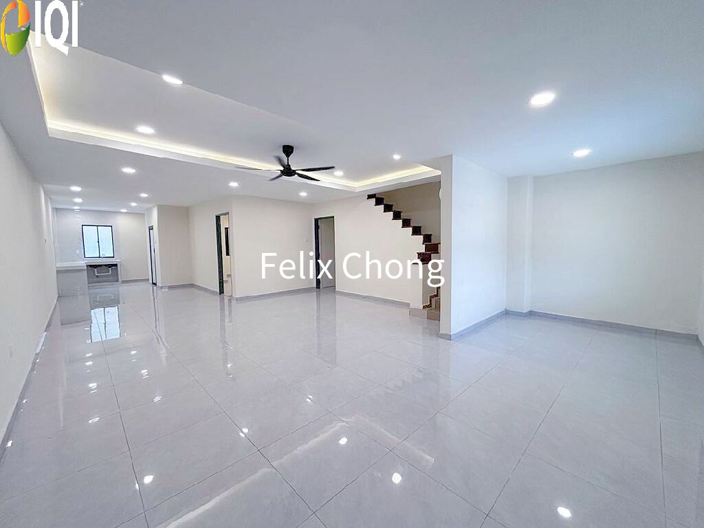 Taman Skudai Baru 2 Sty Terrace,Jalan Hang Kasturi,Skudai,Renovated image