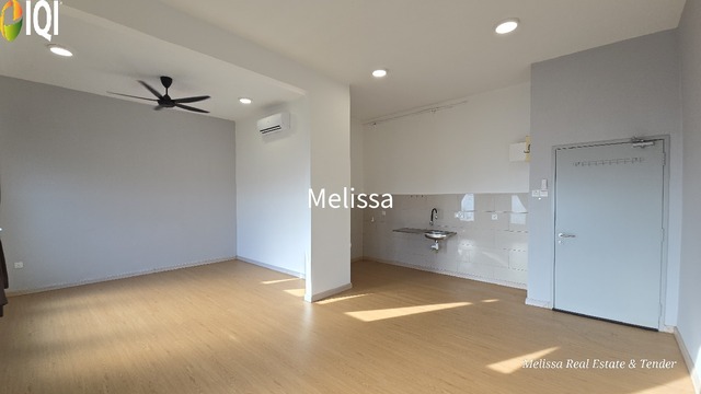 Mahkota Valley Suites image