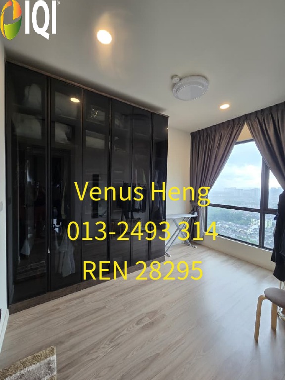 Emerald 9 Cheras image