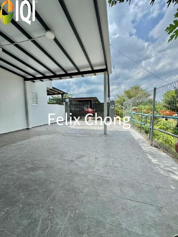 Taman Rinting 2 Sty Low Cost Endlot,Jalan Geharu,Masai,Renovated,Extend image