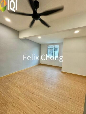 Taman Rinting 2 Sty Low Cost Endlot,Jalan Geharu,Masai,Renovated,Extend image