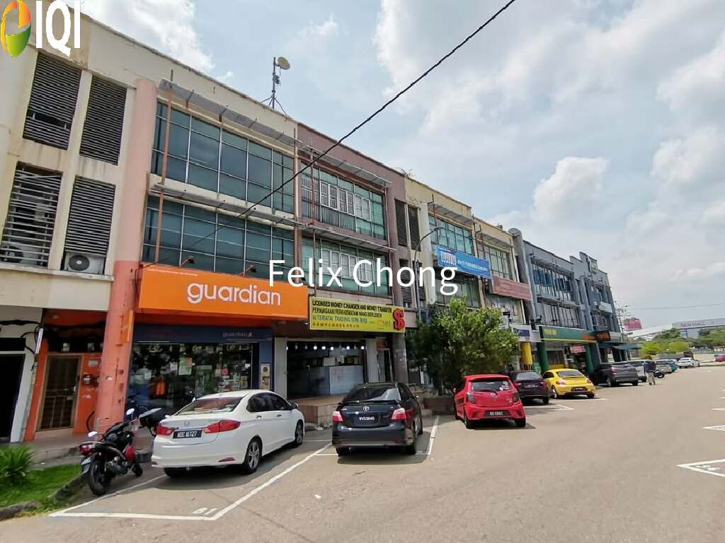 Taman Desa Tebrau 3 Storey Shop Lot,Jalan Harmonium,Johor Bahru image