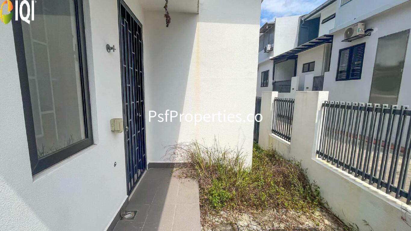 Elmina Green 3 image