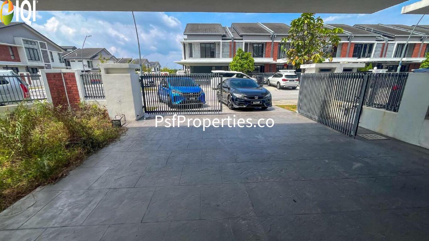 Elmina Green 3 image