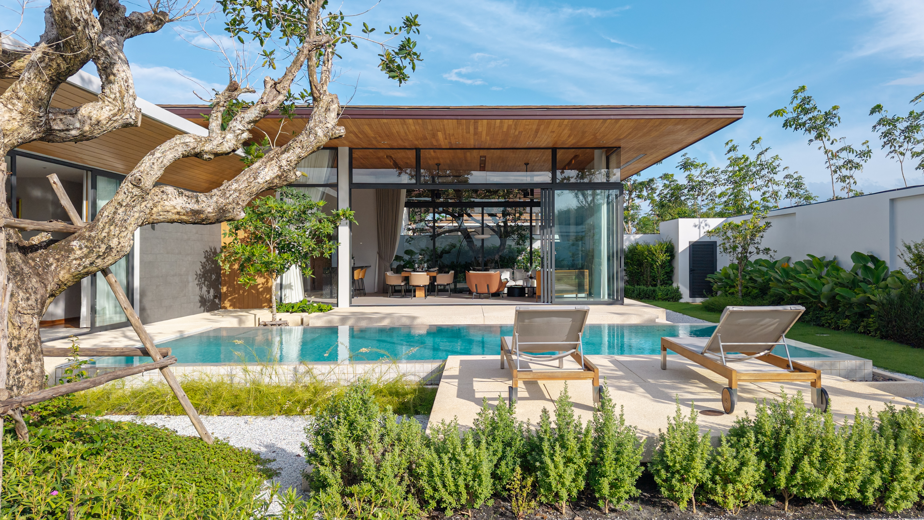 BOTANICA FOUR SEASONS – PRIME INVESTMENT OPPORTUNITY IN PHUKET image