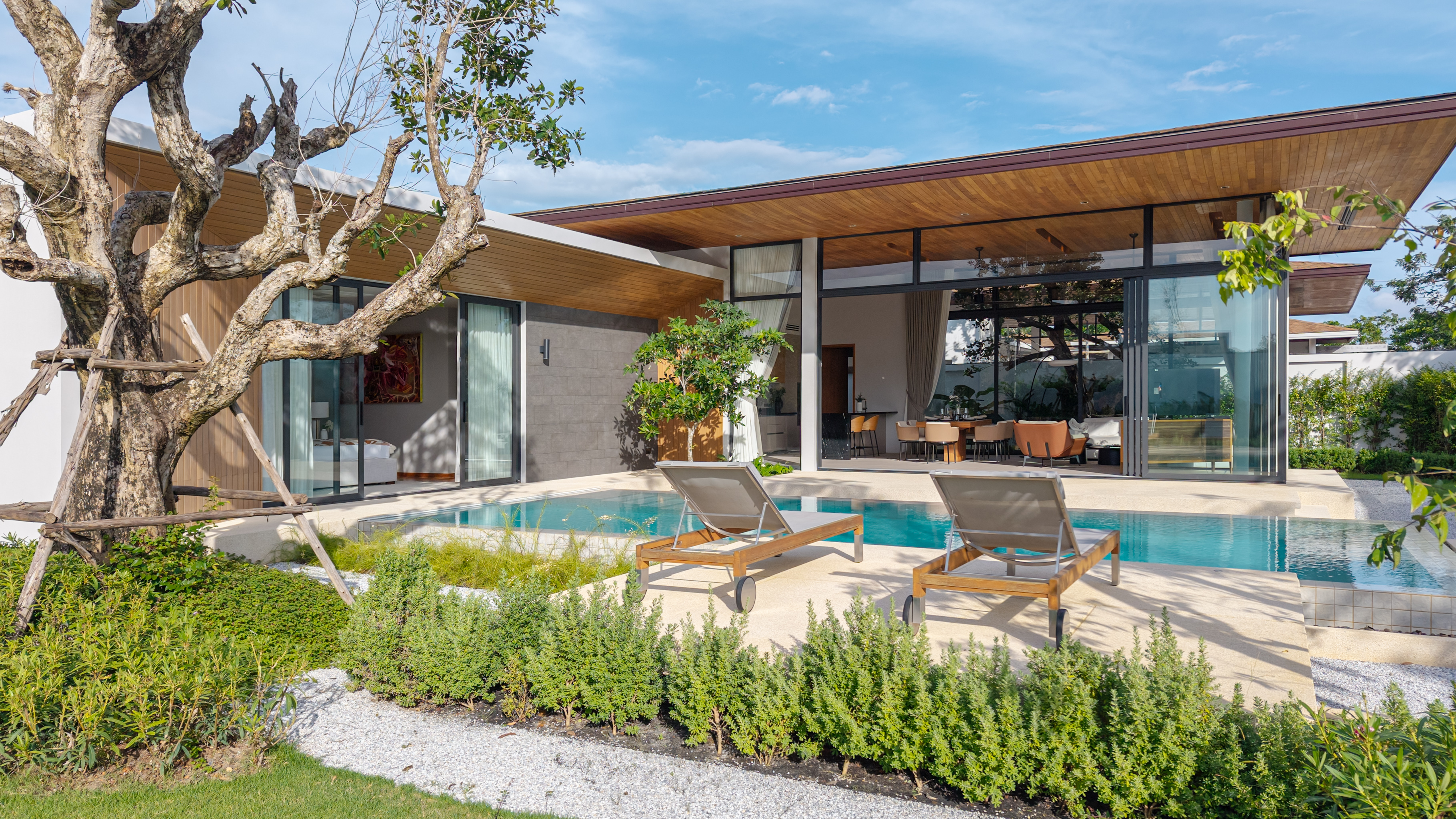 BOTANICA FOUR SEASONS – PRIME INVESTMENT OPPORTUNITY IN PHUKET image