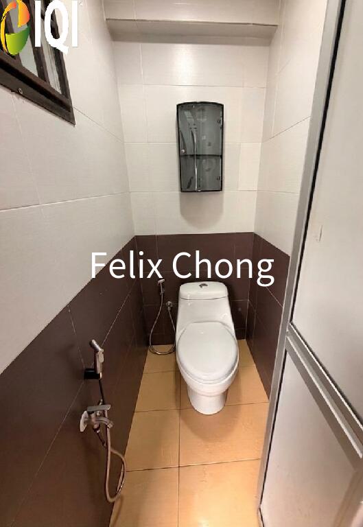 Taman Sri Muhibbah 2 Sty Low Cost,Jalan Bunga Kertas,Kulai,Renovated image