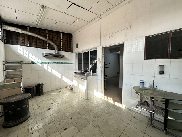 Taman Jaya Utama image