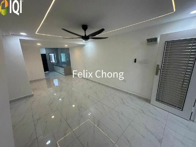 Taman Puteri Wangsa 2 Sty Low Cost,Jalan Lading,Ulu Tiram,Renovated image