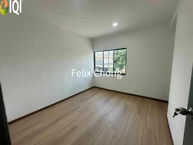 Taman Puteri Wangsa 2 Sty Low Cost,Jalan Lading,Ulu Tiram,Renovated image