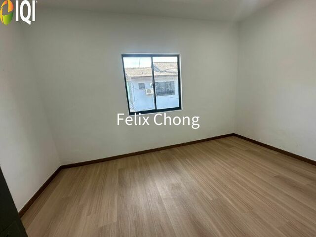 Taman Puteri Wangsa 2 Sty Low Cost,Jalan Lading,Ulu Tiram,Renovated image