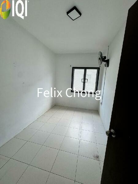 Taman Scientex 2.5 Storey Terrace,Jalan Tiong,Pasir Gudang,Renovated