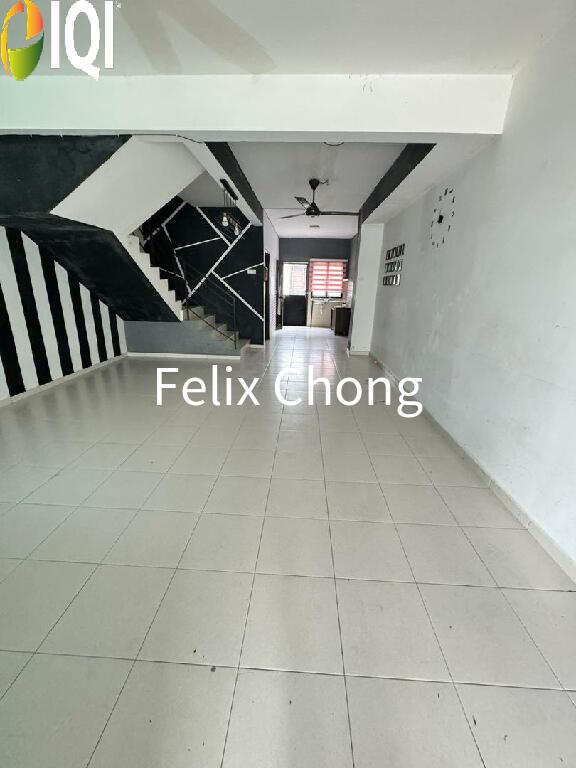Taman Scientex 2.5 Storey Terrace,Jalan Tiong,Pasir Gudang,Renovated image