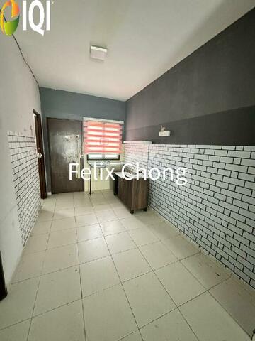 Taman Scientex 2.5 Storey Terrace,Jalan Tiong,Pasir Gudang,Renovated image