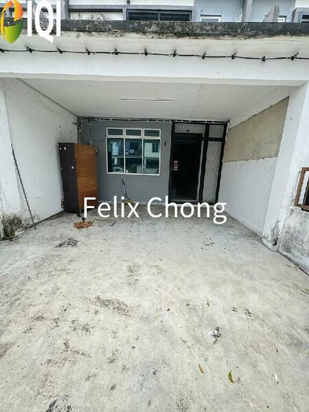 Taman Scientex 2.5 Storey Terrace,Jalan Tiong,Pasir Gudang,Renovated