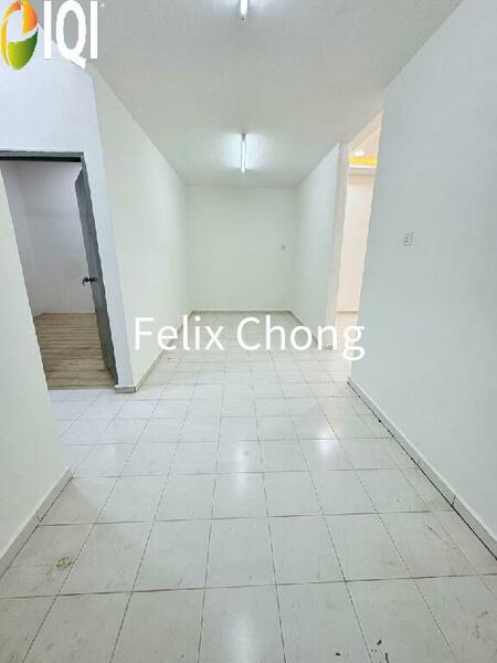 Taman Ungku Tun Aminah 1 Sty Terrace,Jalan Pahlawan,Skudai,Renovated