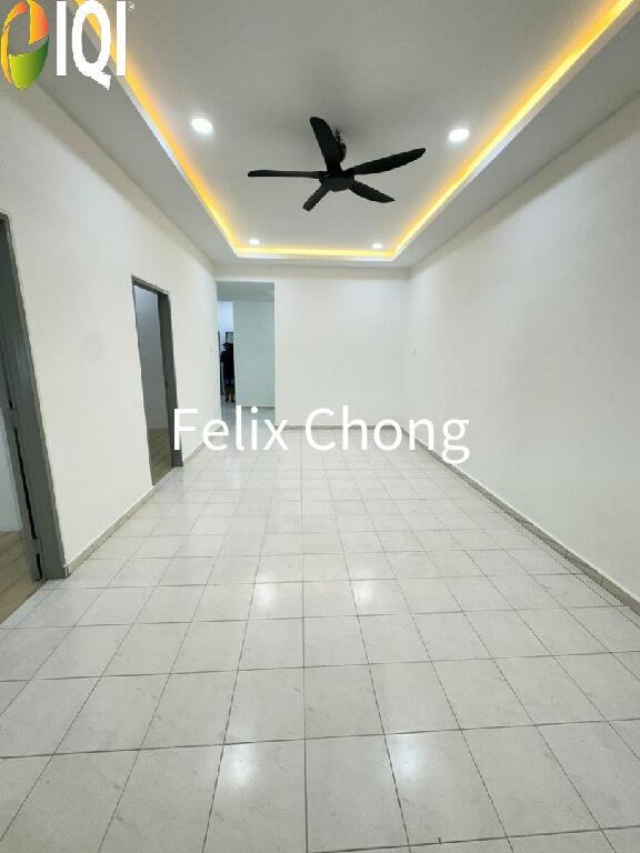 Taman Ungku Tun Aminah 1 Sty Terrace,Jalan Pahlawan,Skudai,Renovated image