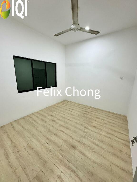 Taman Ungku Tun Aminah 1 Sty Terrace,Jalan Pahlawan,Skudai,Renovated image