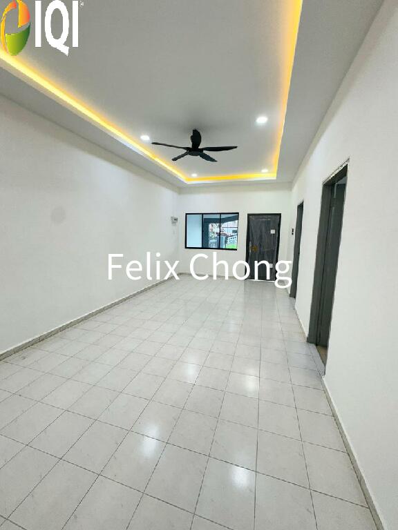 Taman Ungku Tun Aminah 1 Sty Terrace,Jalan Pahlawan,Skudai,Renovated image