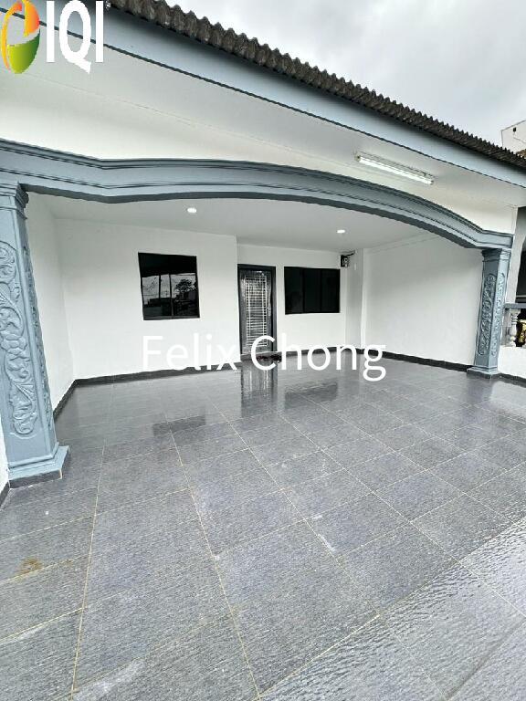 Taman Ungku Tun Aminah 1 Sty Terrace,Jalan Pahlawan,Skudai,Renovated image