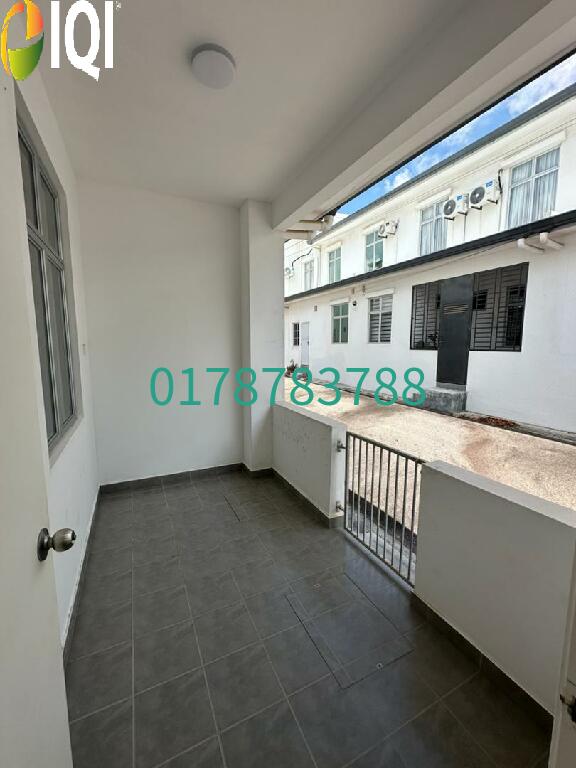 Taman Sri Penawar image