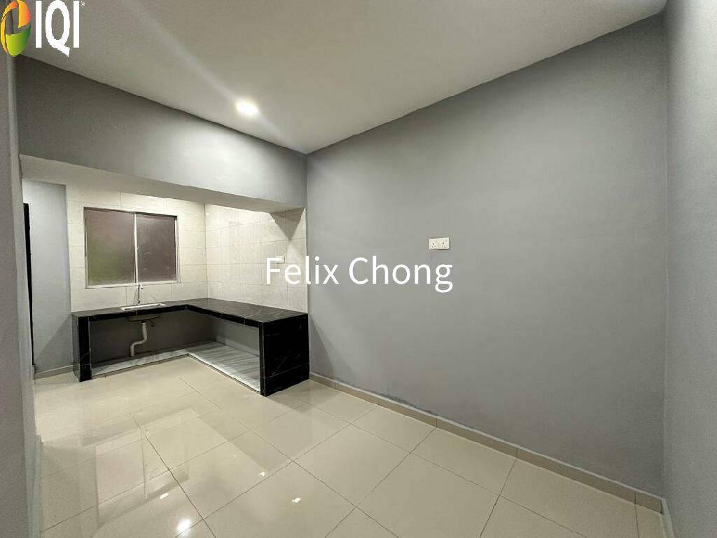 Taman Teratai Double Storey Terrace,Sri Pulai,Skudai,Meranti,Renovated image