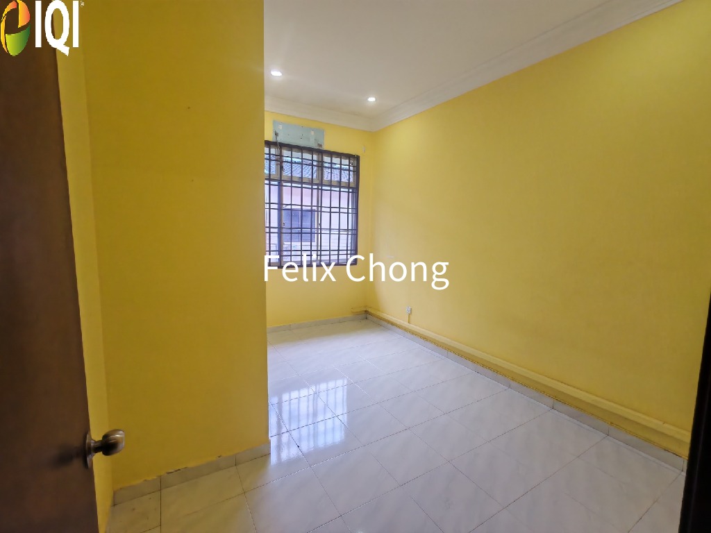 Taman Pulai Utama 2 Sty Terrace, Jalan Pulai,Johor Bahru,Renovated image