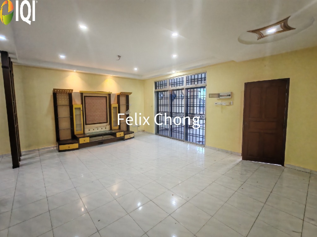 Taman Pulai Utama 2 Sty Terrace, Jalan Pulai,Johor Bahru,Renovated image