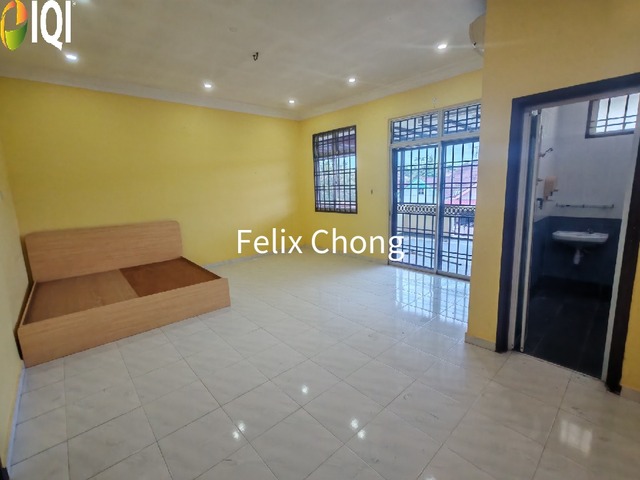 Taman Pulai Utama 2 Sty Terrace, Jalan Pulai,Johor Bahru,Renovated image