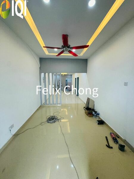 Taman Wawasan Kelapa Sawit 1 Sty Terrace,Jalan Merpati,Kulai,Renovated