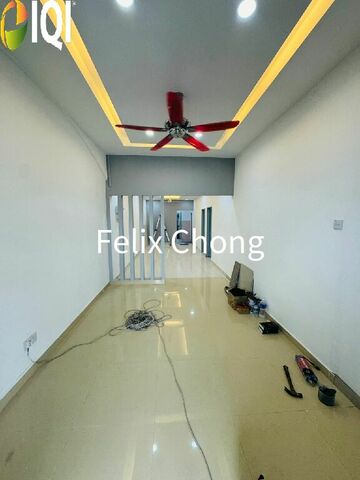 Taman Wawasan Kelapa Sawit 1 Sty Terrace,Jalan Merpati,Kulai,Renovated photo