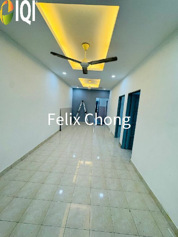 Taman Wawasan Kelapa Sawit 1 Sty Terrace,Jalan Merpati,Kulai,Renovated image