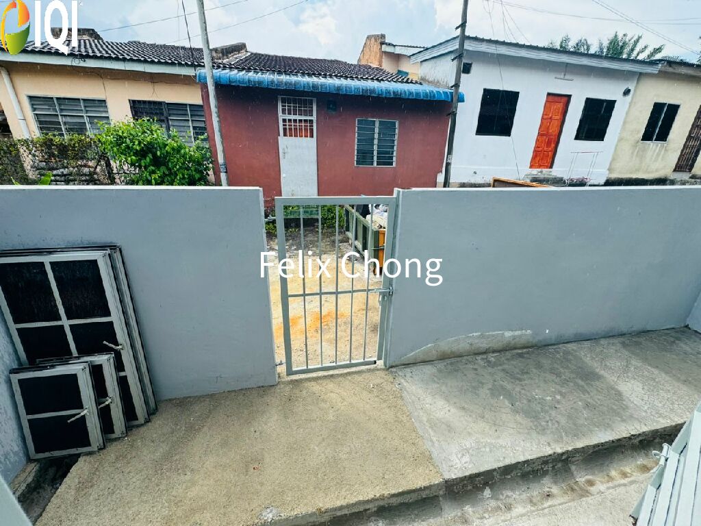 Taman Wawasan Kelapa Sawit 1 Sty Terrace,Jalan Merpati,Kulai,Renovated image