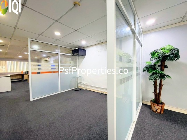 Worldwide Business Park image