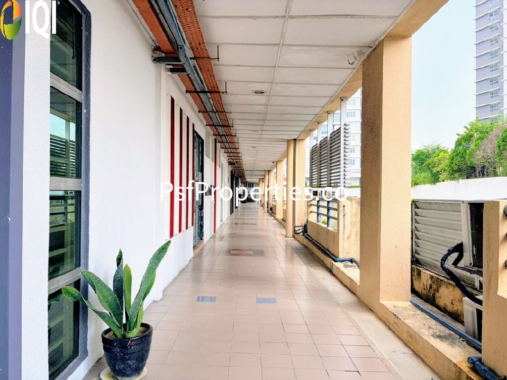 Worldwide Business Park image