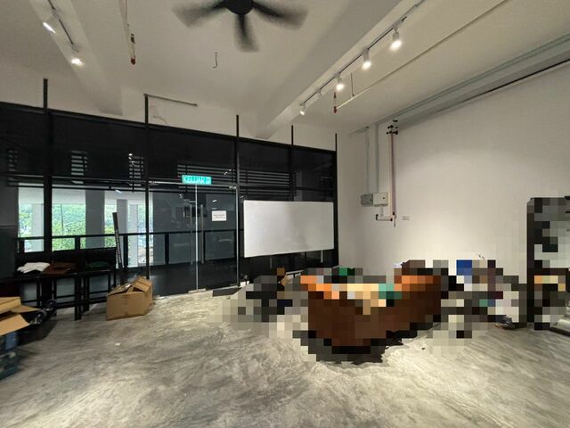 Q Avenue, Queensville photo