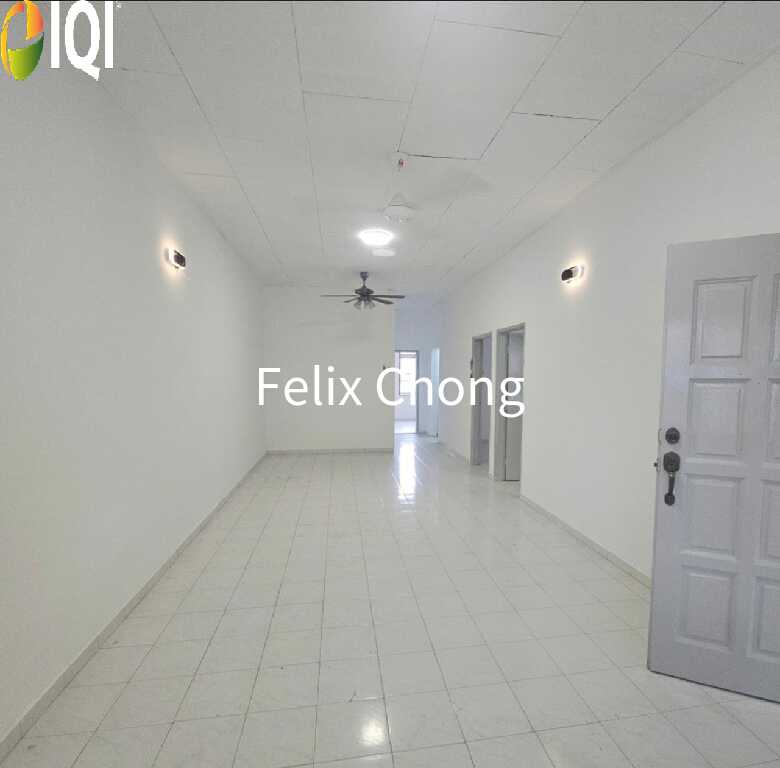 Taman Senai Utama Single Storey Terrace,Renovated,Senai,Kulai image