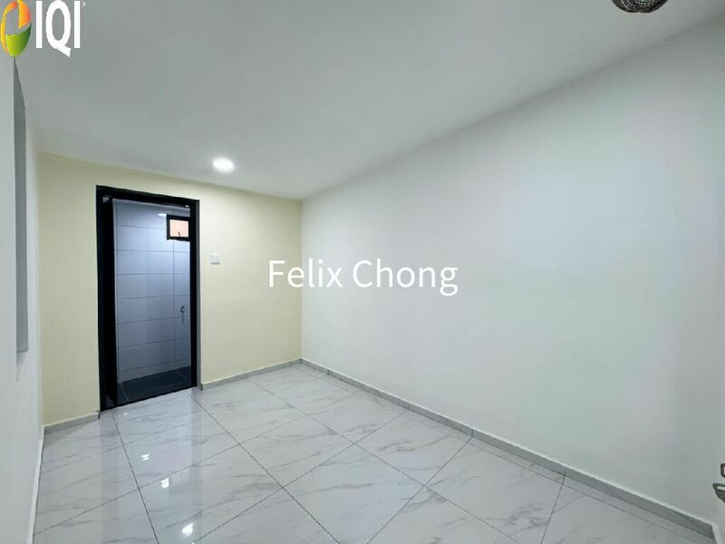 Bandar Baru Uda 1 Sty Terrace,Jalan Padi,Johor Bahru,Renovated,Bumi Lot