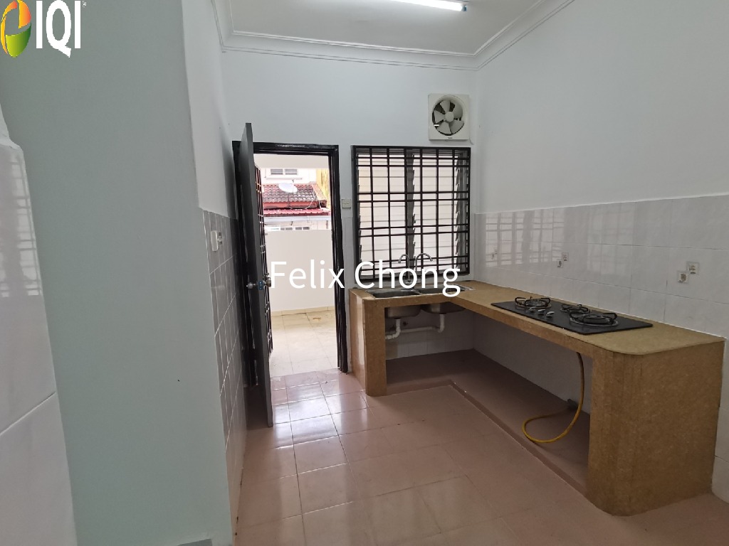 Taman Nusa Damai 2 Sty Terrace,Jalan Riang,Pasir Gudang,Renovated image