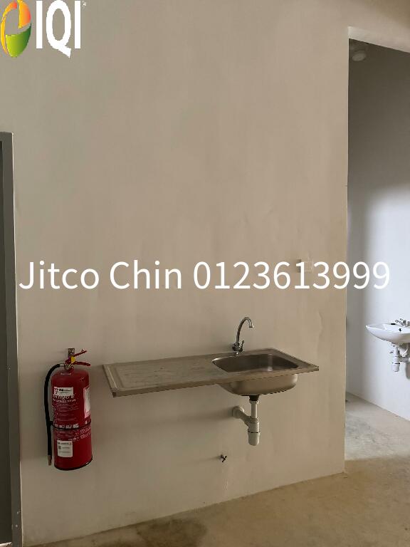 22x75 New Sendayan Gadong Labu Seremban Bidara Irama Main Road 2sty Shop lot for Rent image