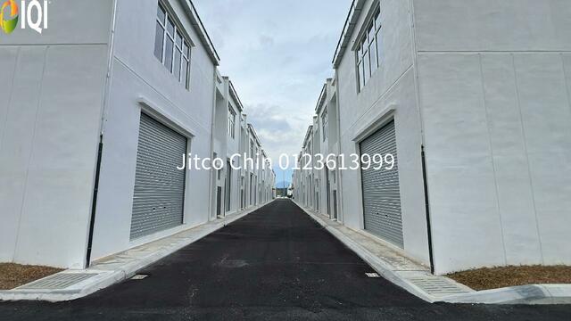 22x75 New Sendayan Gadong Labu Seremban Bidara Irama Main Road 2sty Shop lot for Rent image