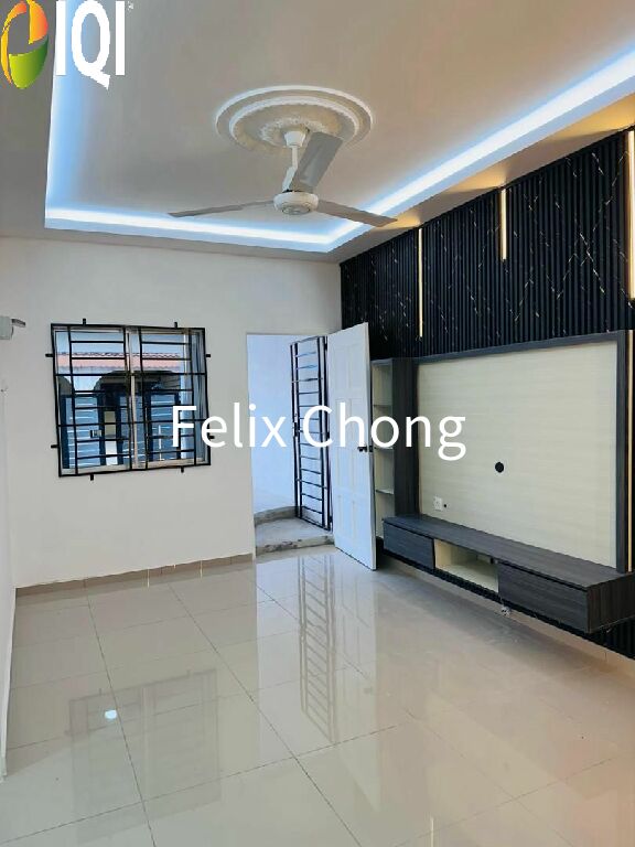 Taman Indah Jaya 1 Sty Low Cost,Jalan Belida,Kluang,Renovated,Extend image