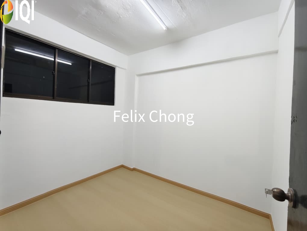 Taman Sri Yacoob Low Cost Flat,Skudai,Level 3,Renovated image